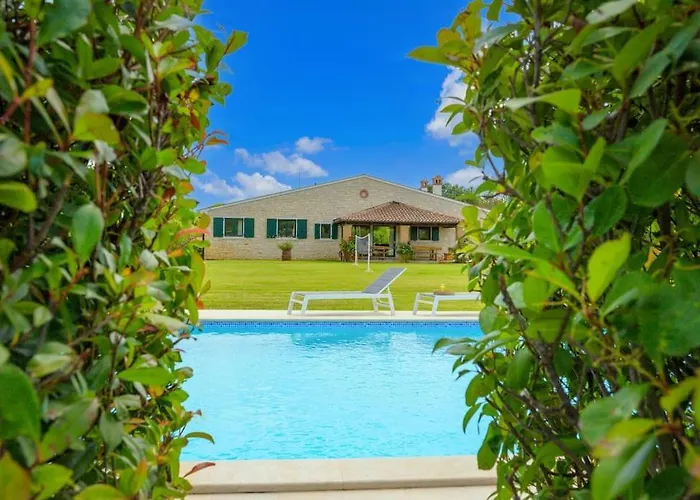 Madonna Di Campo By Istrialux 빌라 로비니