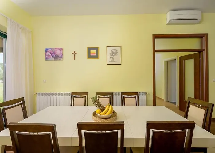 빌라 Madonna Di Campo By Istrialux